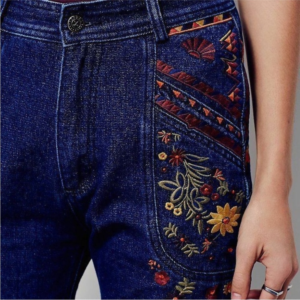 Spell And The Gypsy Collective X Free People Wanderlust Embroidered Jeans NWT - Picture 13 of 14